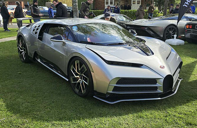 Bugatti-Centodieci-9-Millionen-US-Dollar Die 8 teuersten Autos, die je gebaut wurden