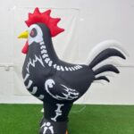 Aufblasbarer Skelett-Hahn, aufblasbarer Huhn, Hof-Dekoration mit LED-Lichtern, gruseliges schwarz-weißes Skelett-Design für Außenbereich, Garten, Rasen, Halloween-Party, 1,8 m